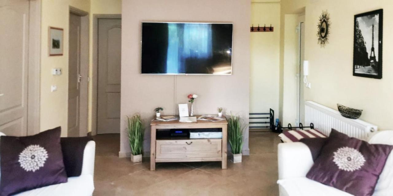 Mediterrania Apartment Keszthely Ngoại thất bức ảnh