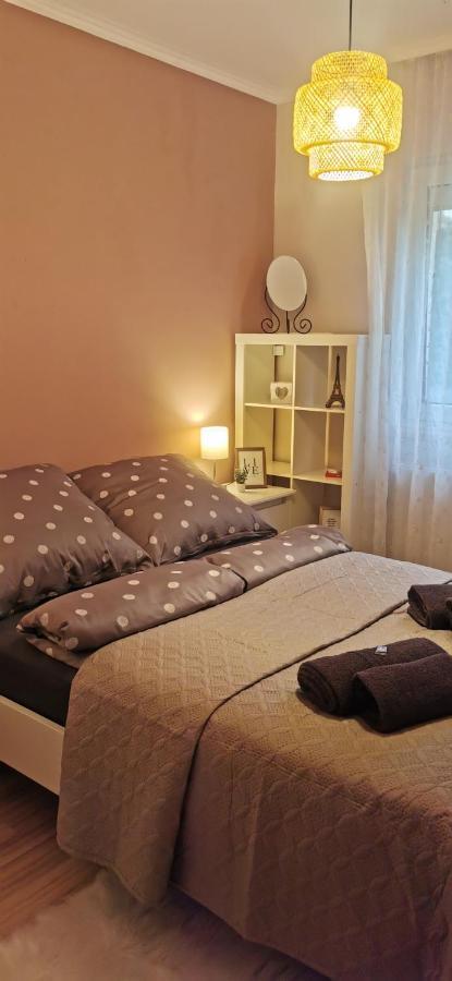 Mediterrania Apartment Keszthely Ngoại thất bức ảnh