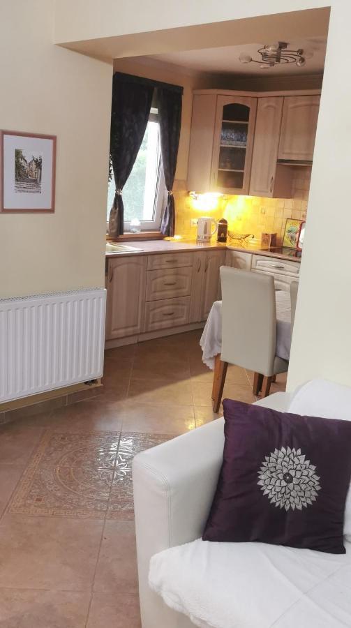 Mediterrania Apartment Keszthely Ngoại thất bức ảnh
